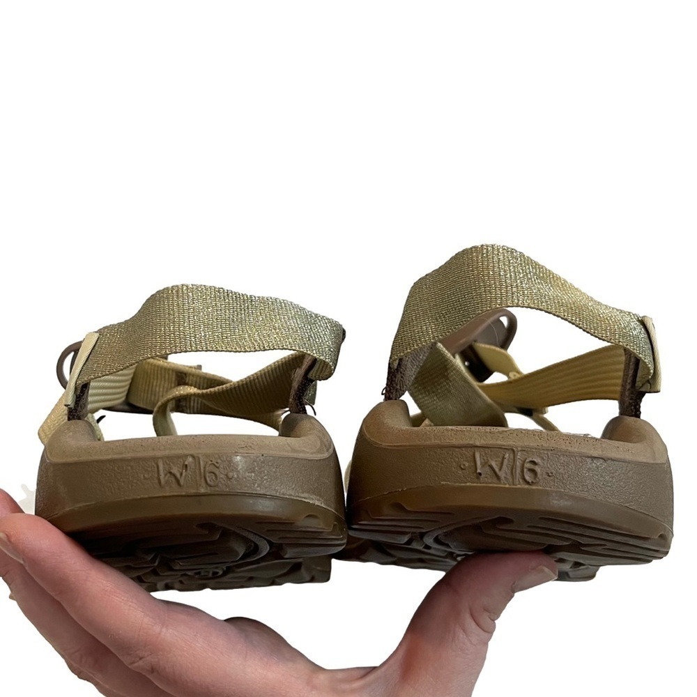 Chaco Women's Z/Cloud 2
Metallic Gold Sandal W 6 - Picture 2 of 4